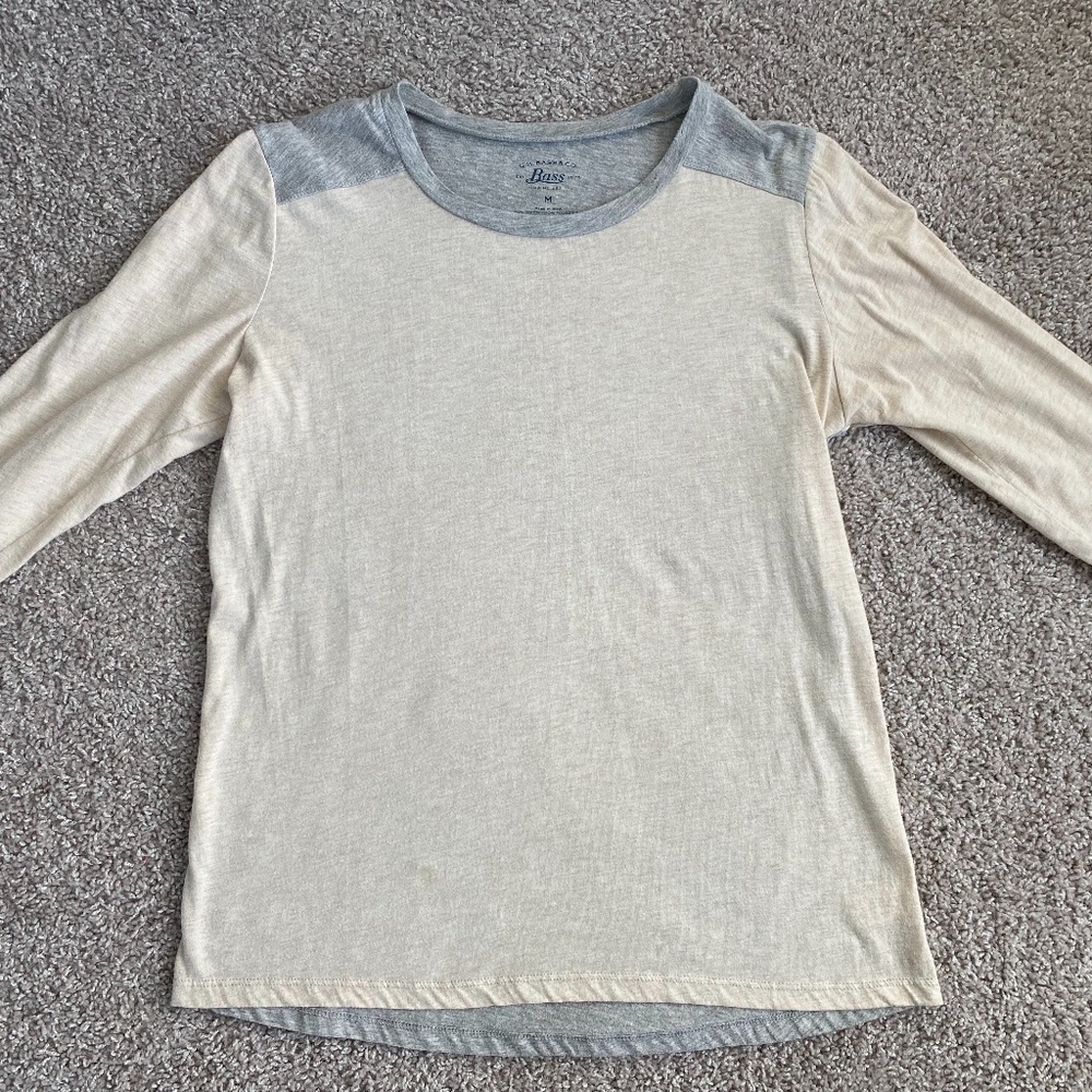 G.H. Bass Women's 3/4 Length Sleeve Two-Toned Shirt, Medium, Cream and Gray